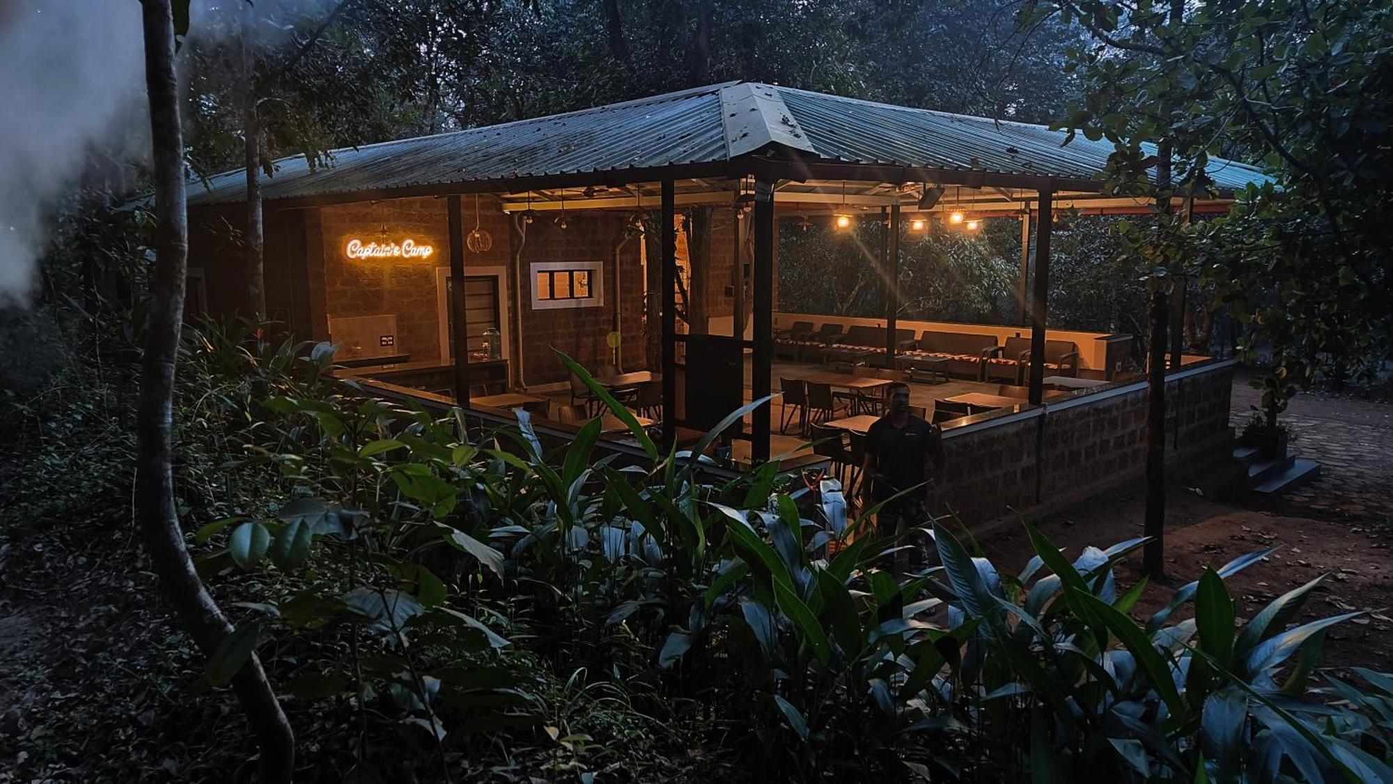 Captain'S Camp Sirsi Extérieur photo